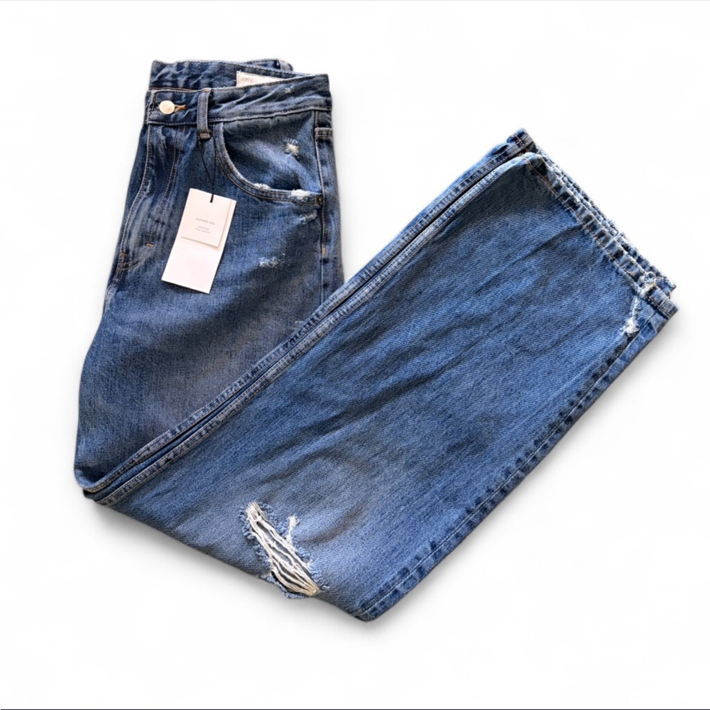 Zara Curved Leg High Rise Jeans - Picture 2 of 6